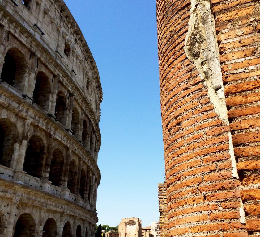 Miclad Colosseum Guest House Рим Екстериор снимка
