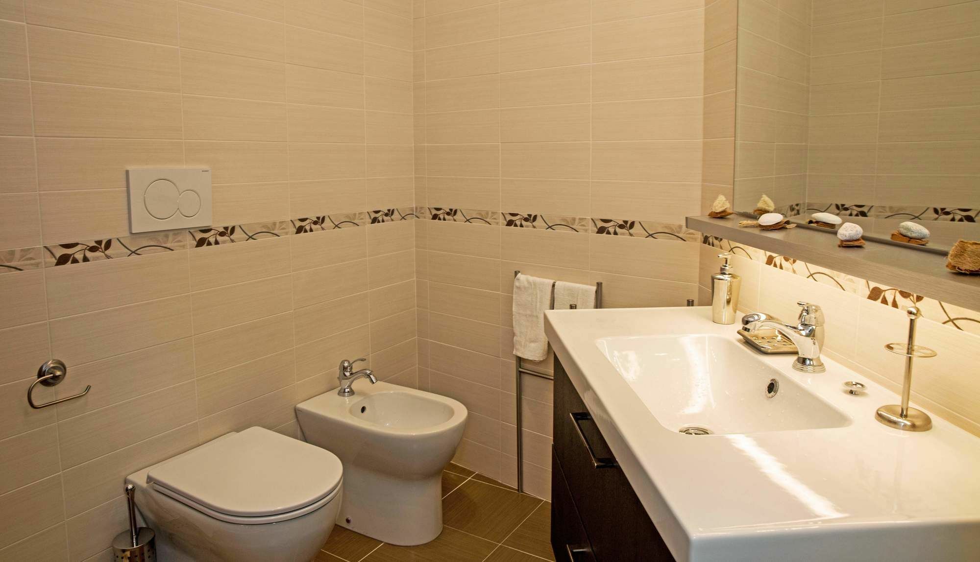 Miclad Colosseum Guest House Рим Екстериор снимка
