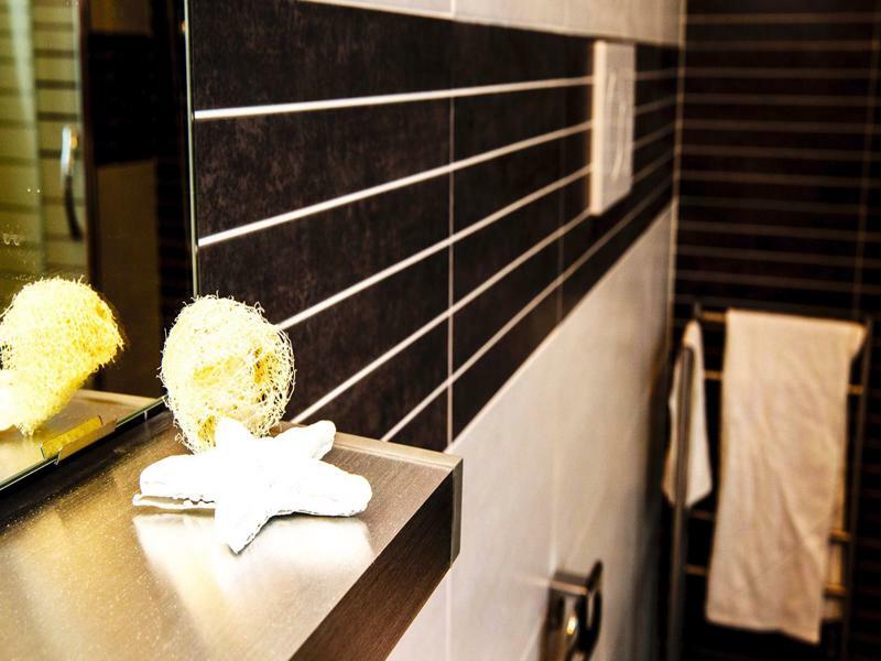 Miclad Colosseum Guest House Рим Екстериор снимка
